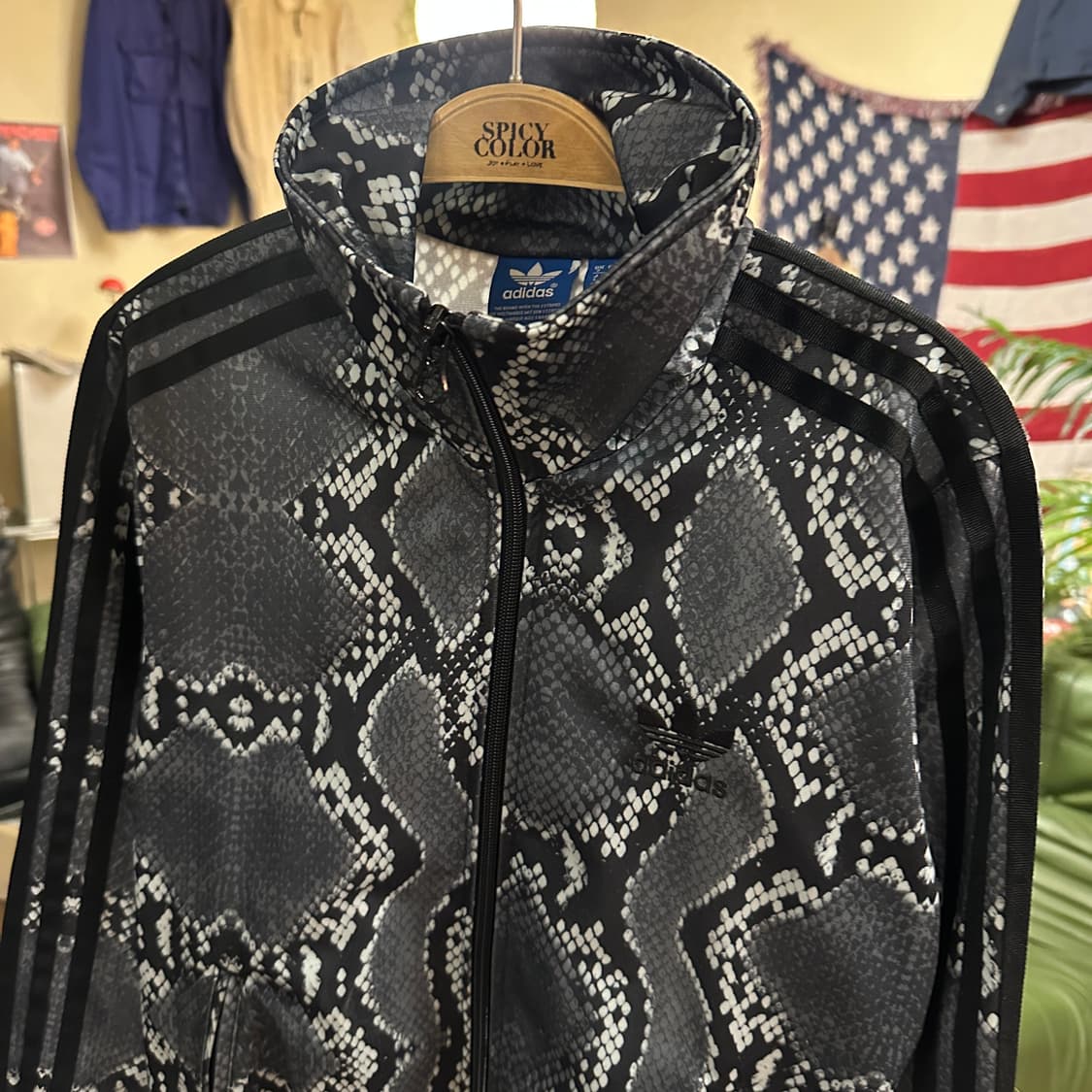 아디다스 뱀피 파이어버드 트랙탑 상품이미지3