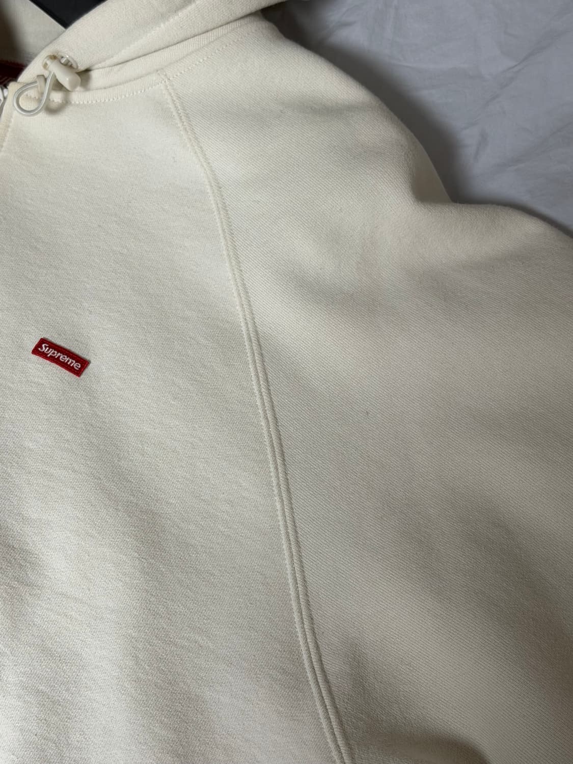슈프림 후드집업 아이보리 색상 L 사이즈 상품이미지6