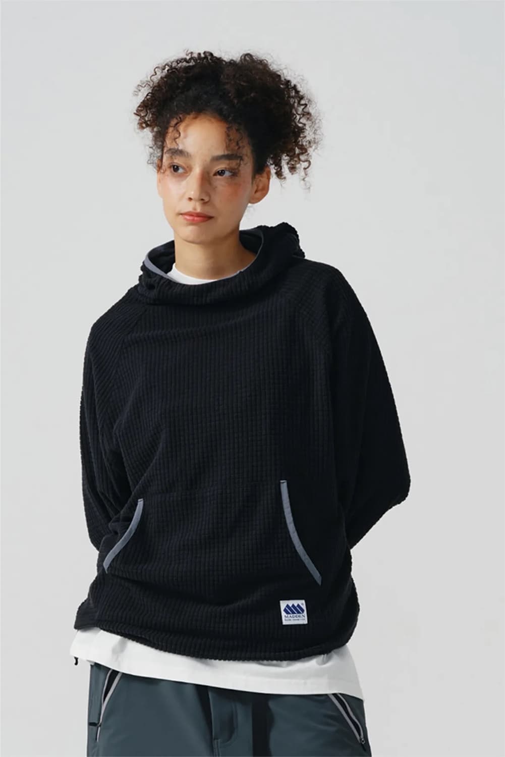 매든 FUNNY PULLOVER HOODIE BLACK M 상품이미지1