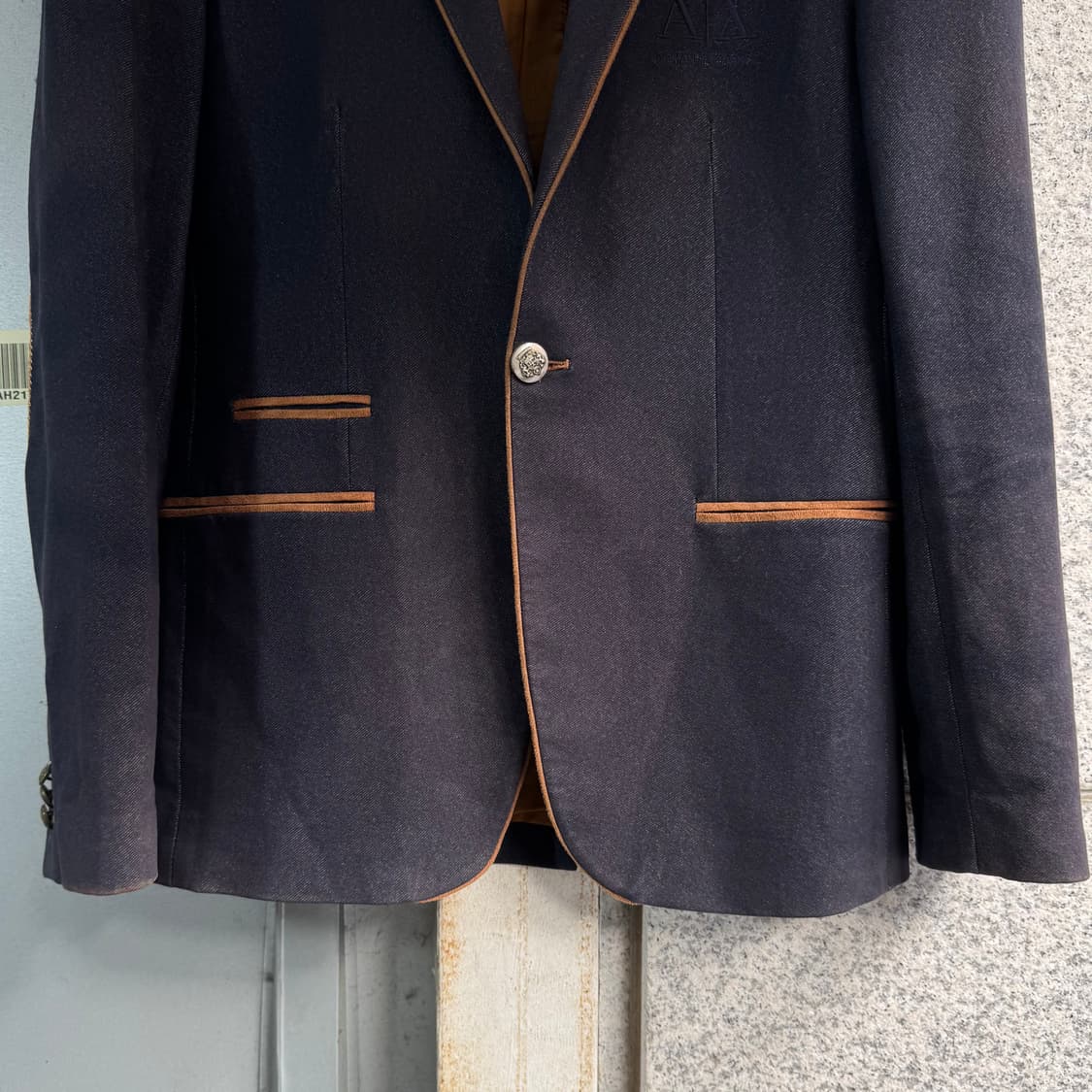 아르마니 익스체인지 빅로고 엘보 패치 원버튼 자켓 상품이미지4