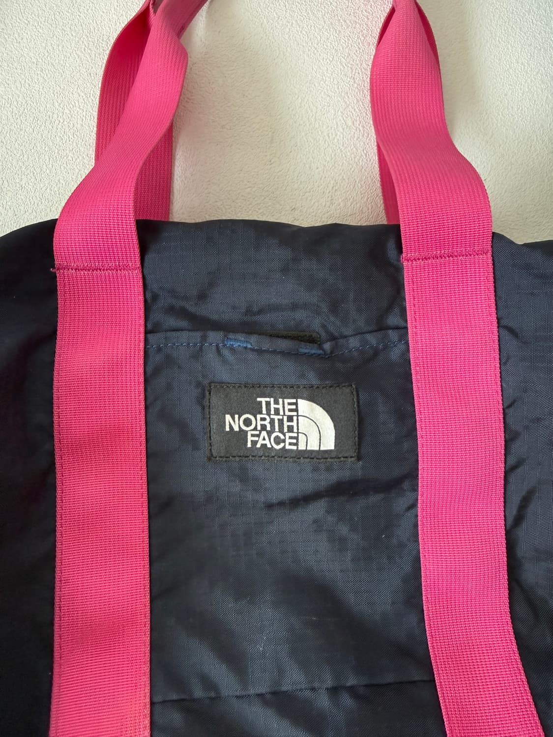 노스페이스(THE NORTH FACE) 코듀라 20L 카고백 상품이미지3