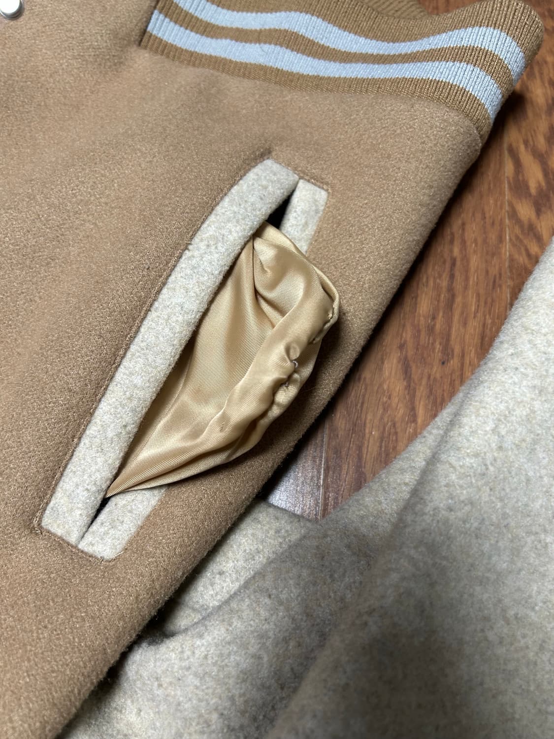 자라 울 텍스쳐 스타디움 점퍼 바시티 자켓 상품이미지3