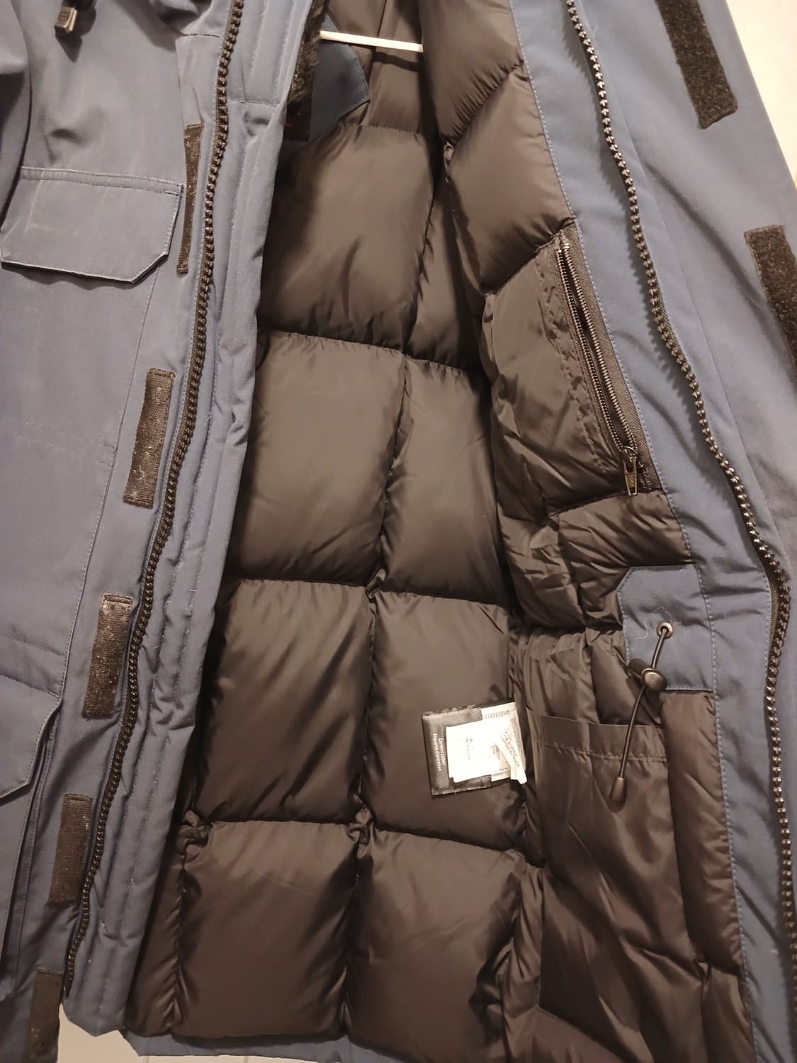 캐나다구스 정품 남성 패딩 M/M 사이즈 상품이미지4