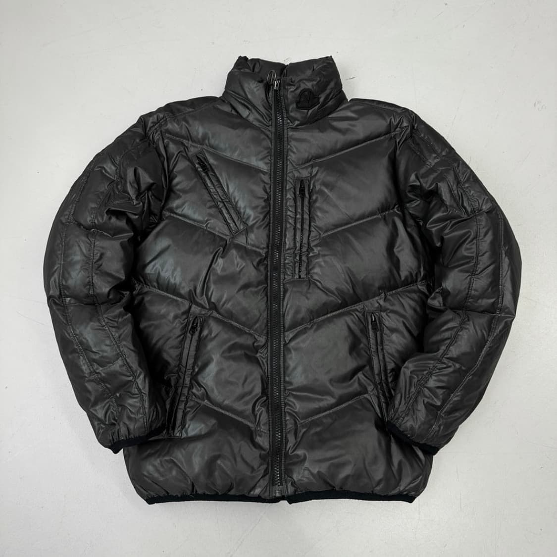 디젤 Y2K 바이커 경량패딩 카키 상품이미지1