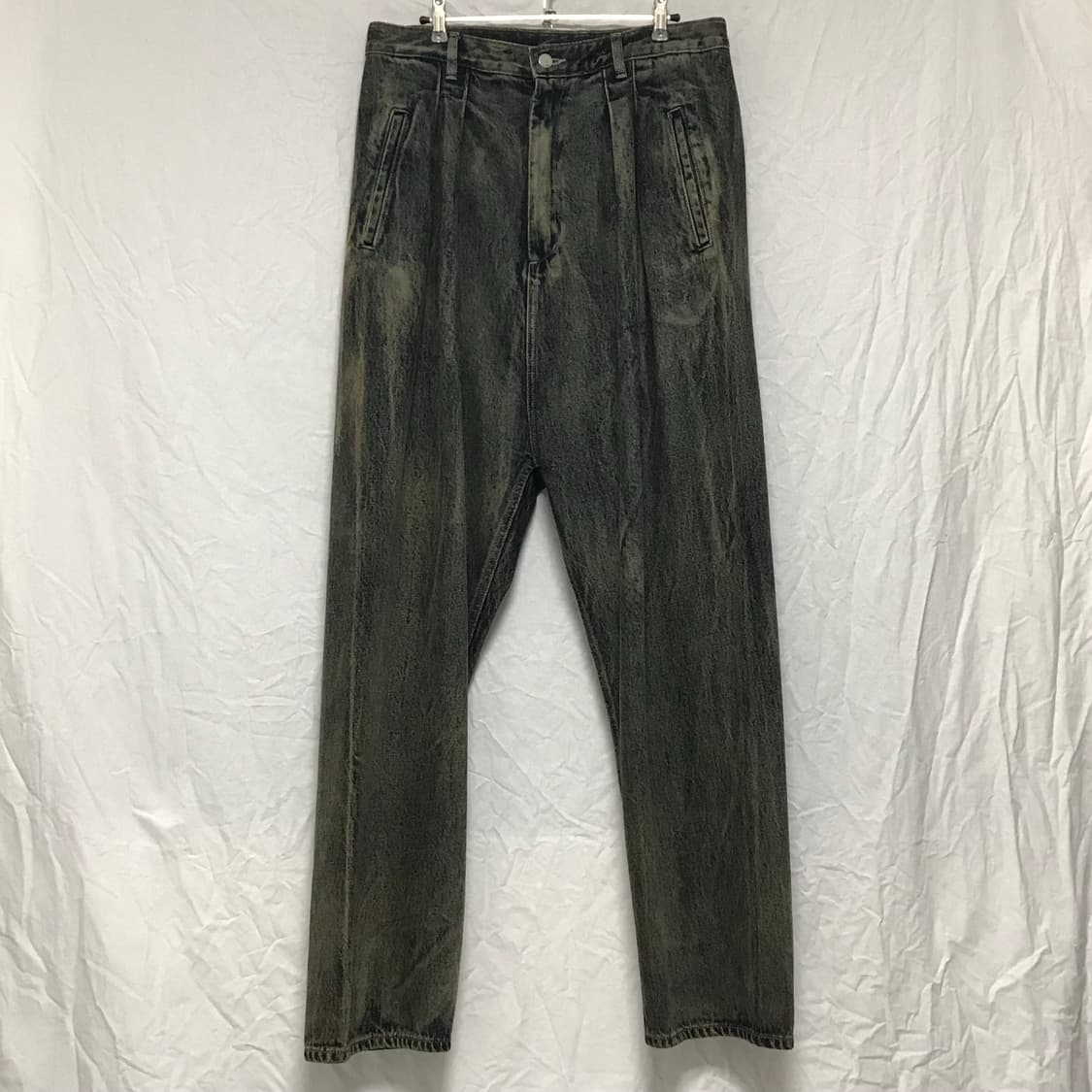 LYNDER / PLEATED SAROUEL TROUSERS 상품이미지1