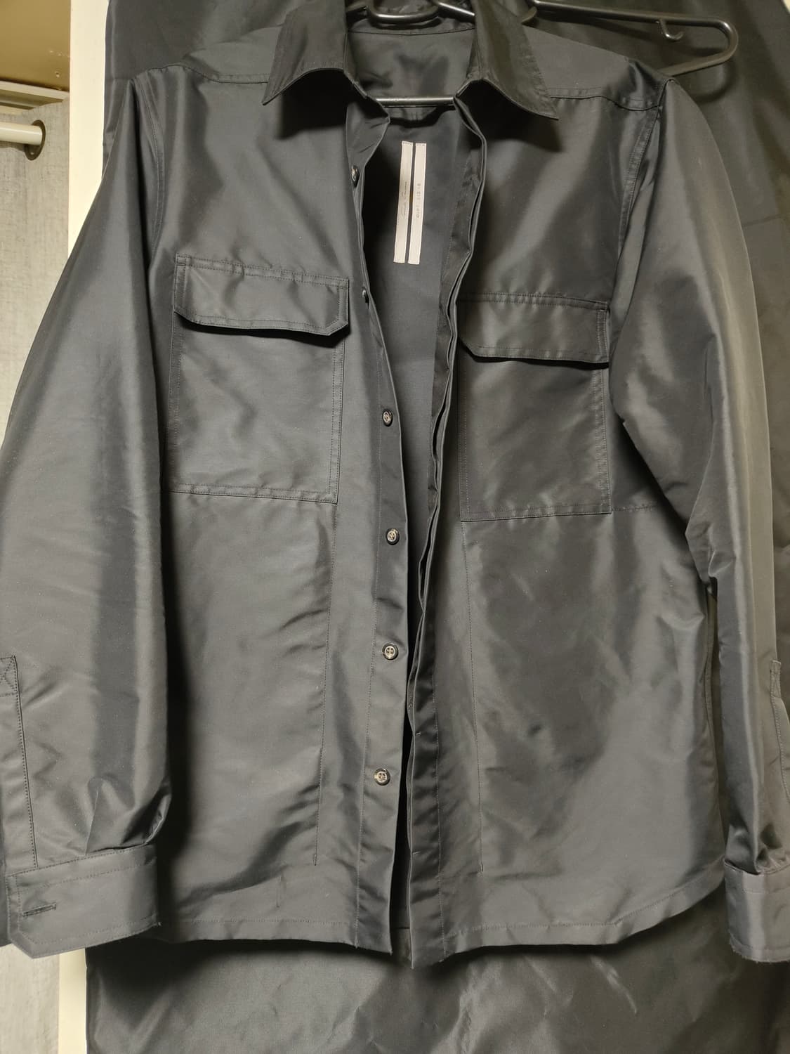 릭오웬스 사틴 셔츠 상품이미지1