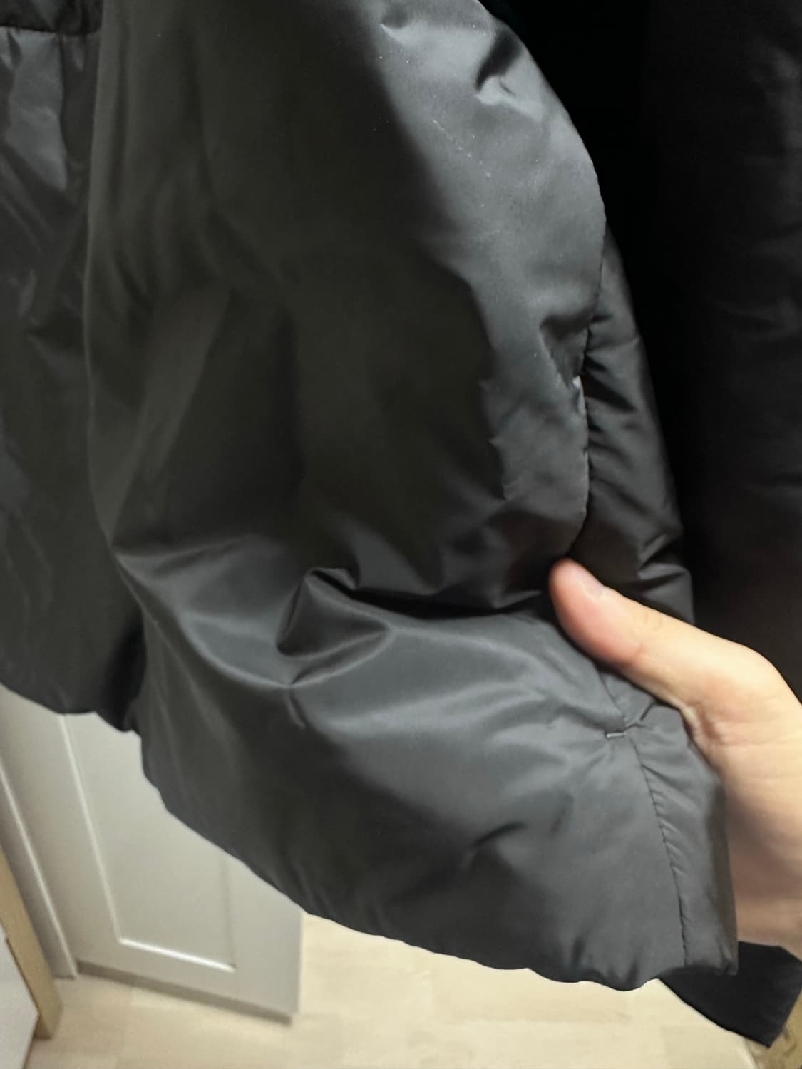 프라다 리나일론 패딩 상품이미지4