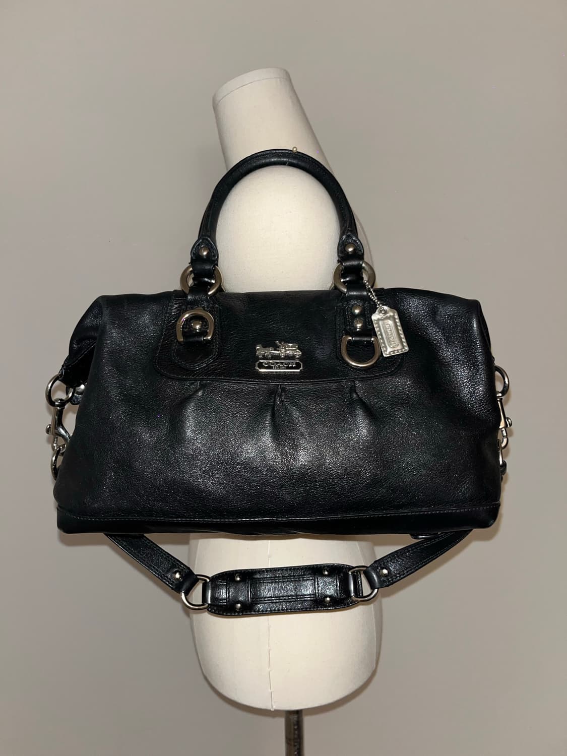 🎉BLACK FRIDAY🎉 Coach allblack bag 상품이미지2