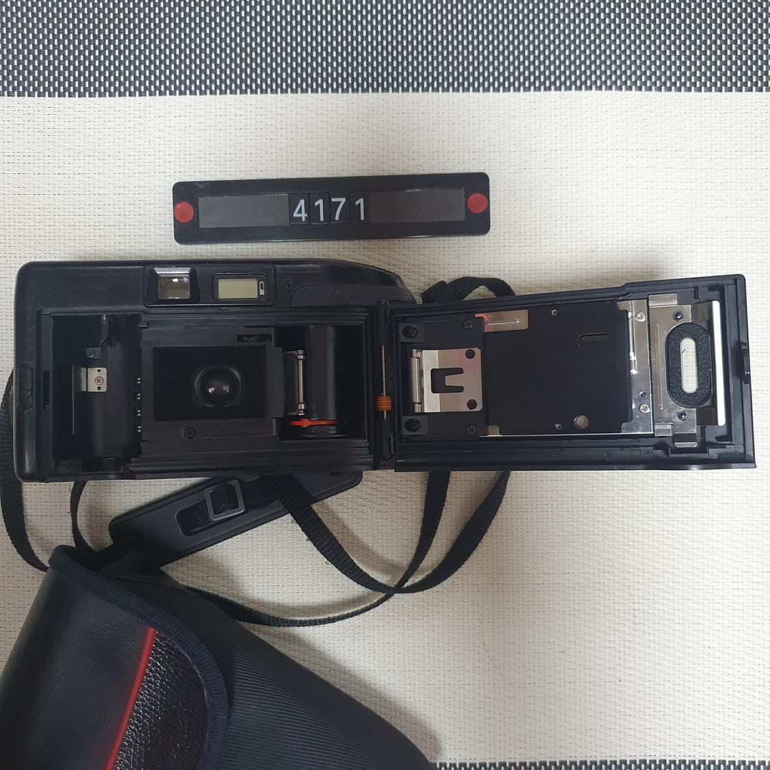 캐논 오토보이 3 필름카메라 다른 파우치포함 상품이미지5