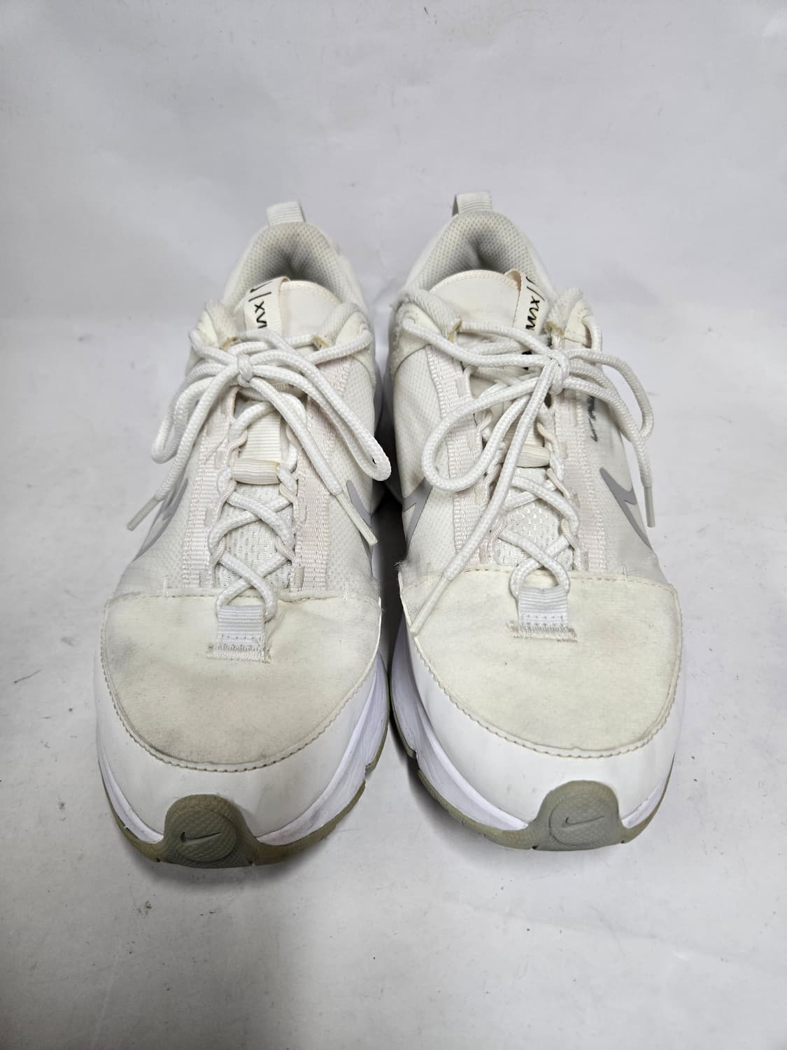 나이키 에어맥스 인터락 흰색 245 상품이미지2