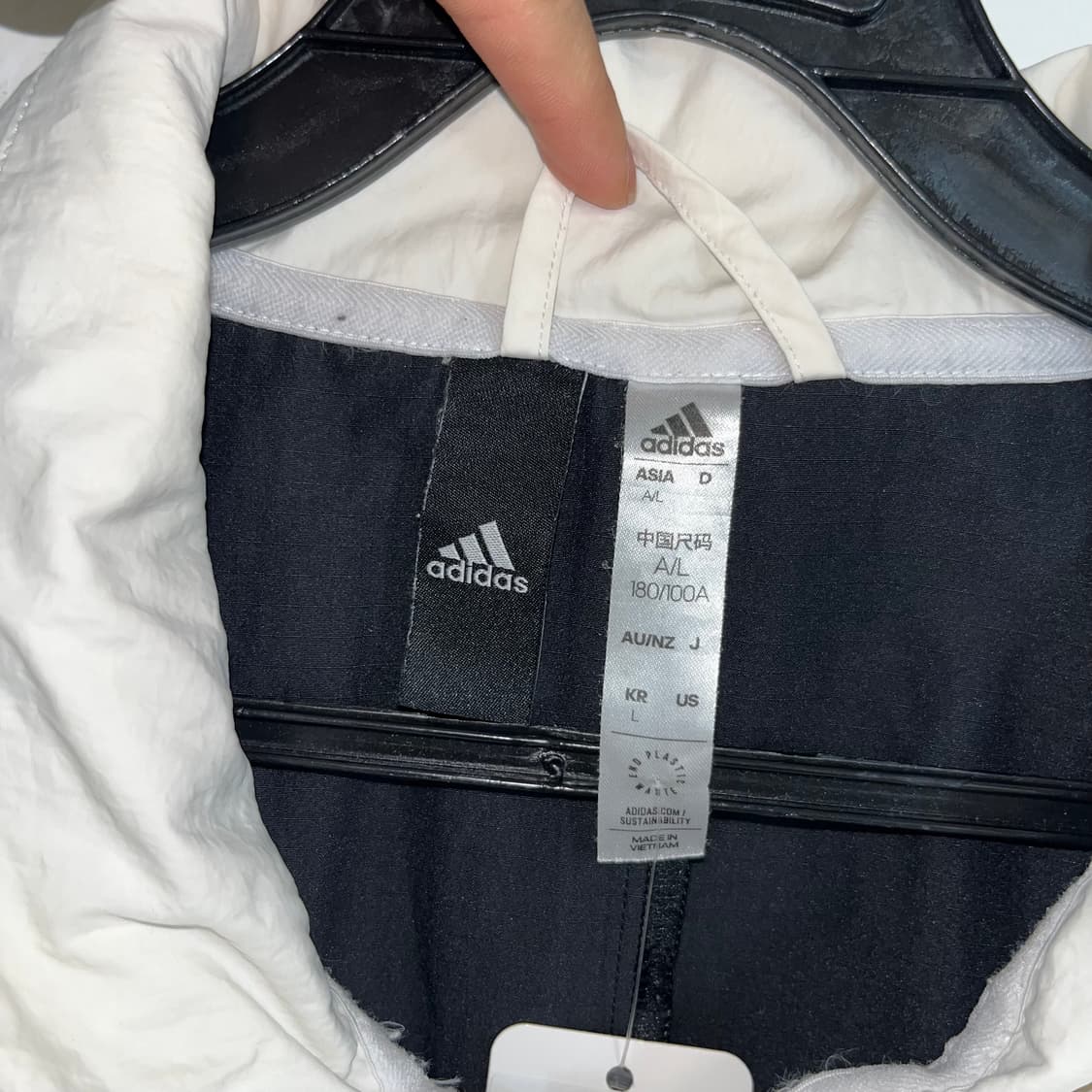 Adidas Essentials F1 BP2 windbreaker 상품이미지6
