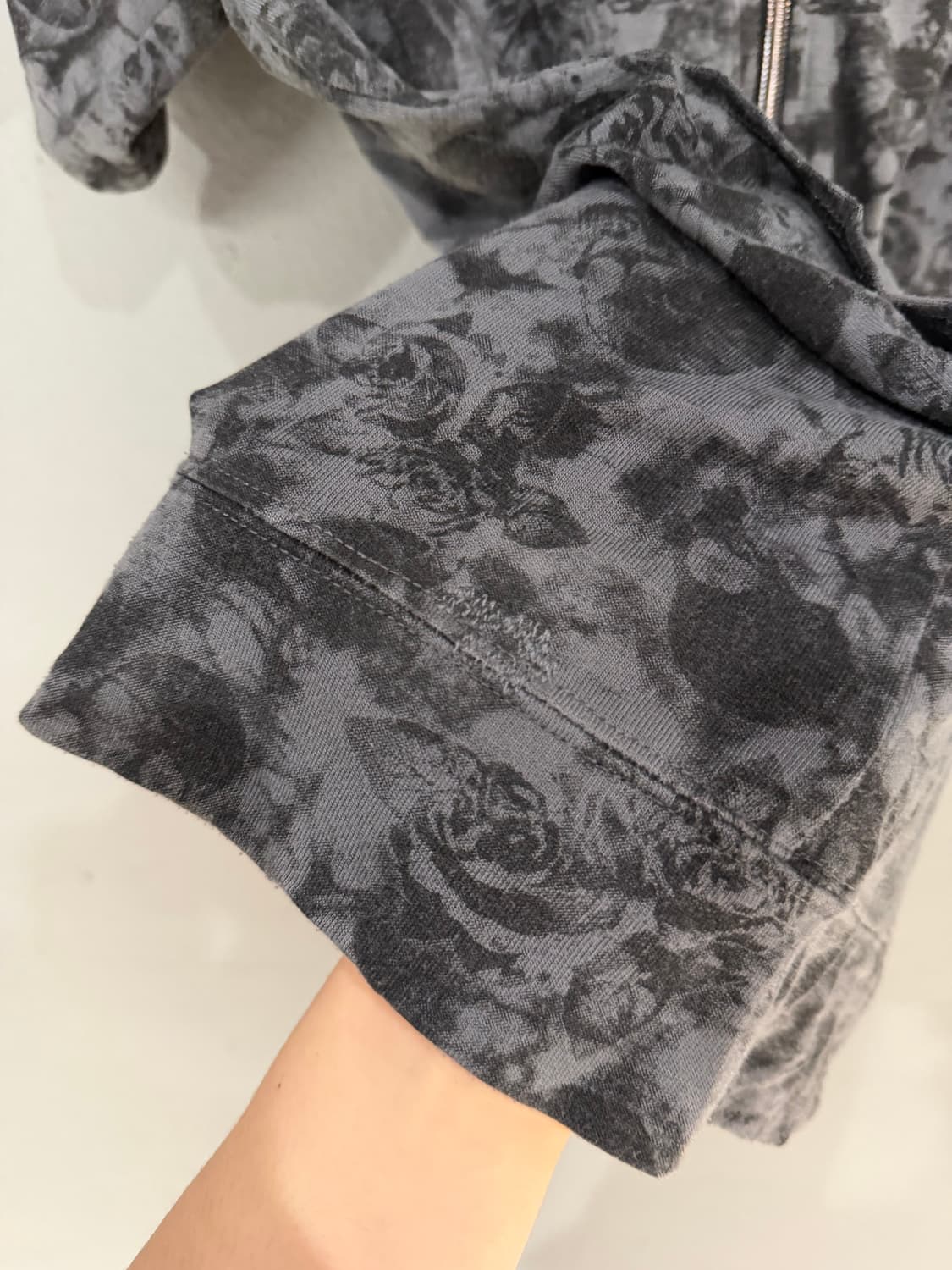 skull & rose printing hood zip-up 상품이미지10