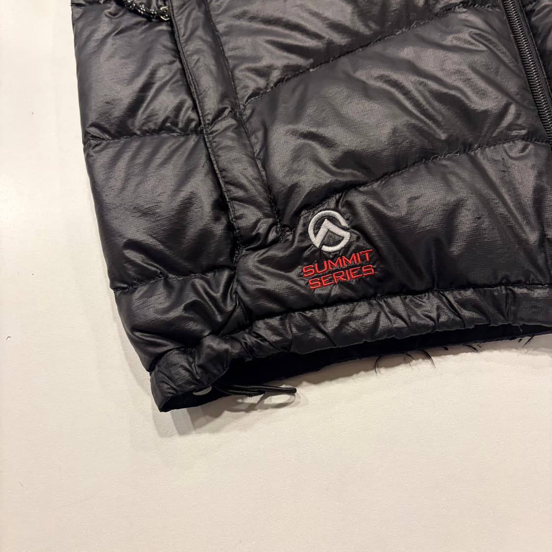 [95] 노스페이스 써밋 구스 다운 블랙 패딩 조끼 B965 상품이미지7