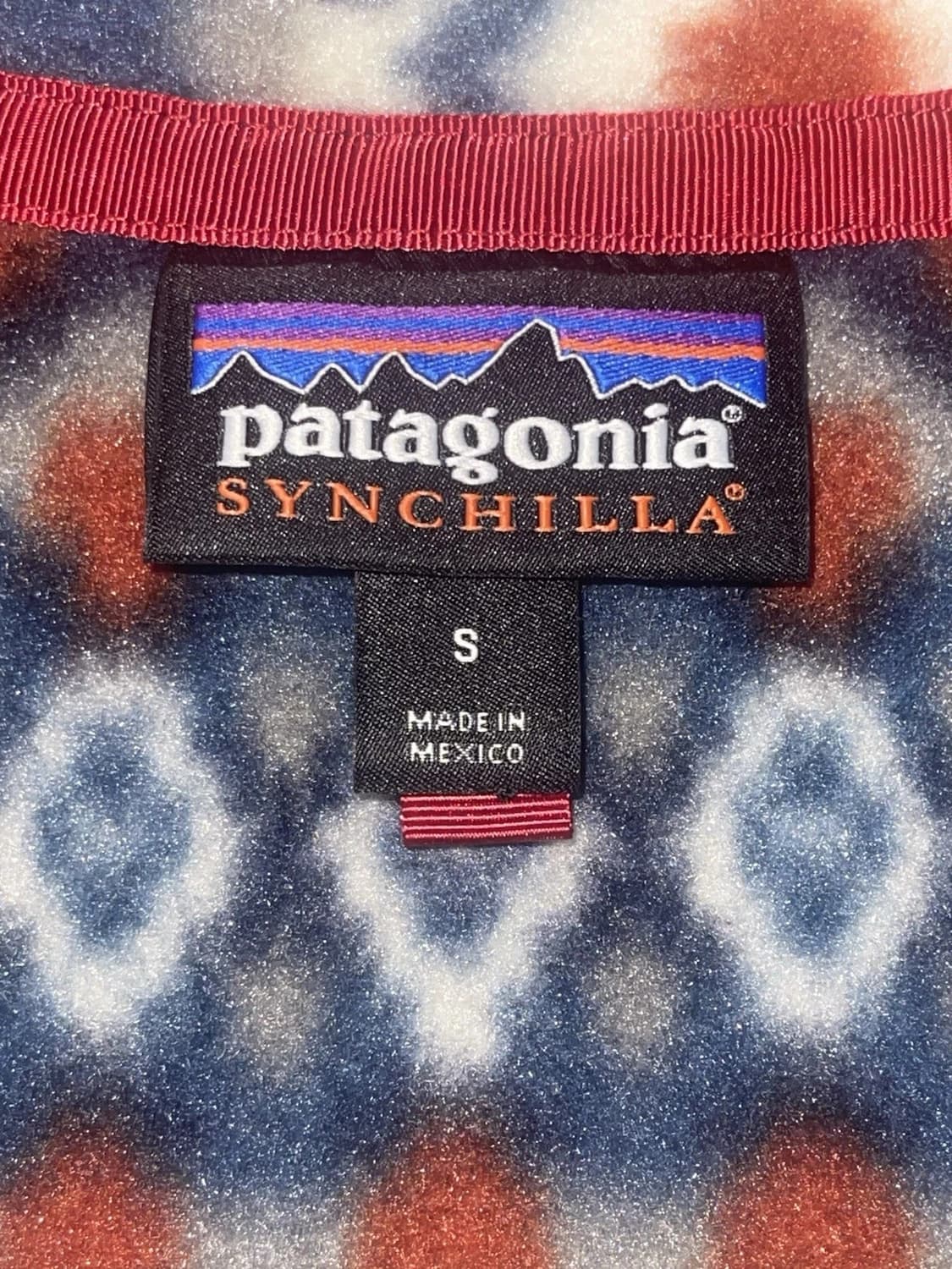 16FW 파타고니아 클래식 신칠라 스냅-티 플리스 풀오버 페어 아일 패턴 상품이미지3