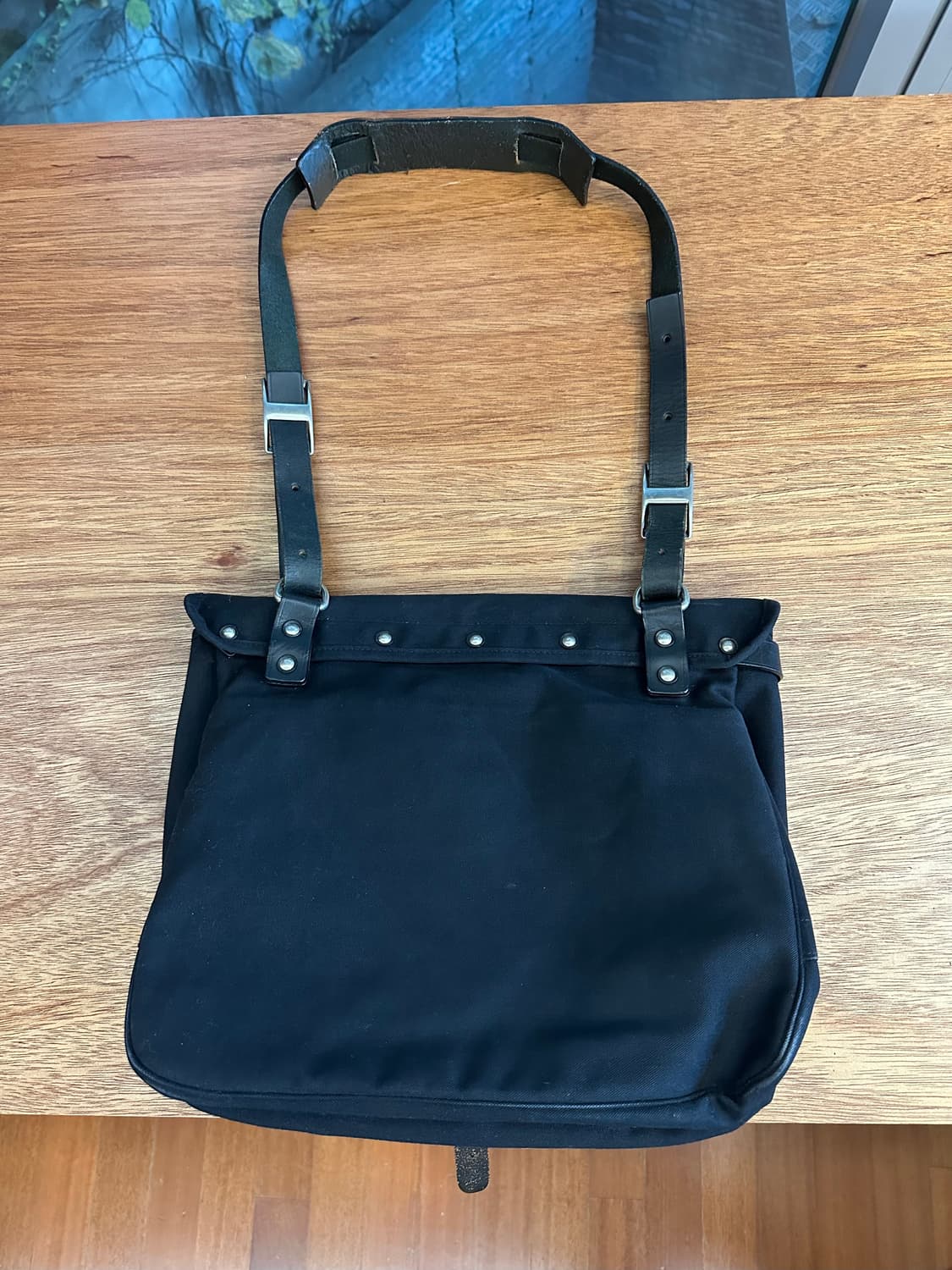 포터 x 마가렛호웰 크로스백 상품이미지3