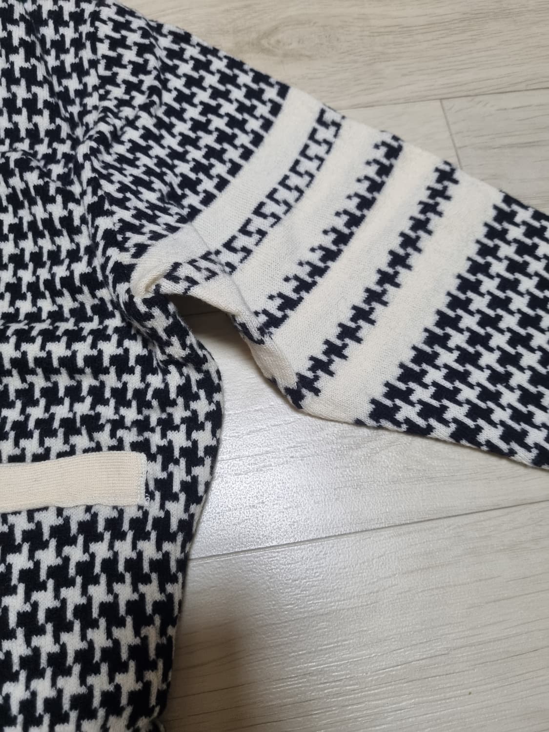 듀드나인 하운드투스 가디건 s사이즈 상품이미지6