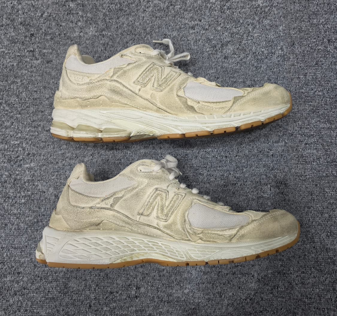 뉴발란스 2002R  프로텍션 팩 디스트레스드 빈티지 운동화 280 상품이미지4