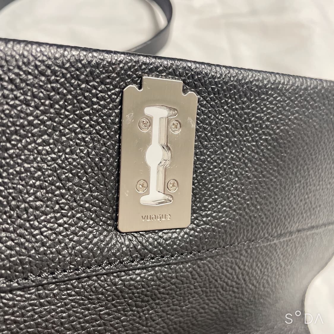 분크 블랙 크로스백 단종상품 상품이미지5