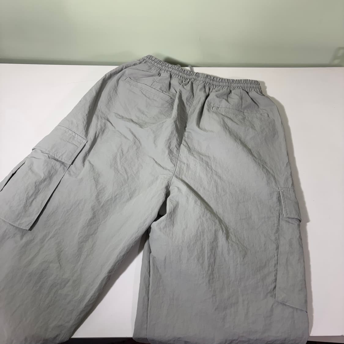 M 낫포너드 그레이 레귤러핏 파라슈트 카고 나일론팬츠 상품이미지4