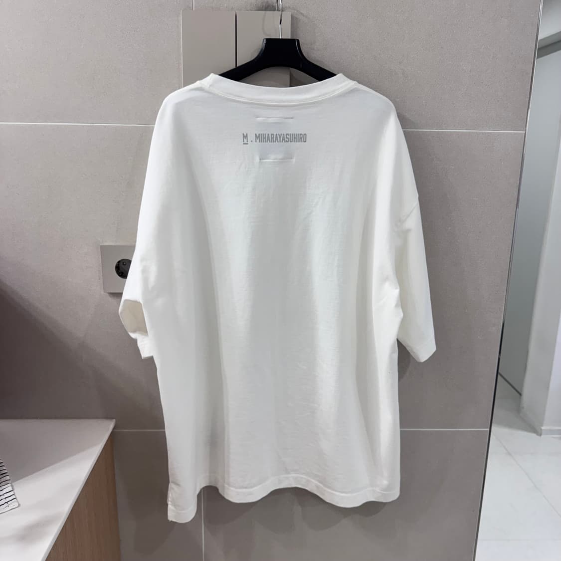미하라야스히로 스마일 반팔티 48 상품이미지2