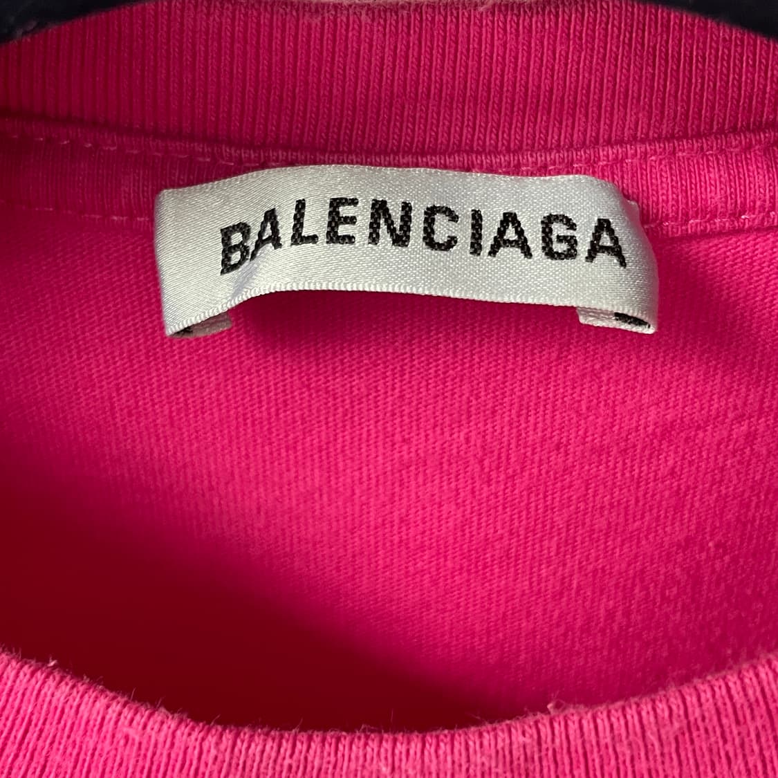 발렌시아가 스몰로고 반팔티 상품이미지3