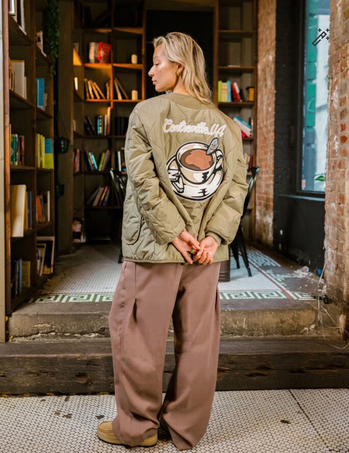 [L] 반디 더 핑크 x 알파 인더스트리 라이너 자켓 로렐 카모 상품이미지1