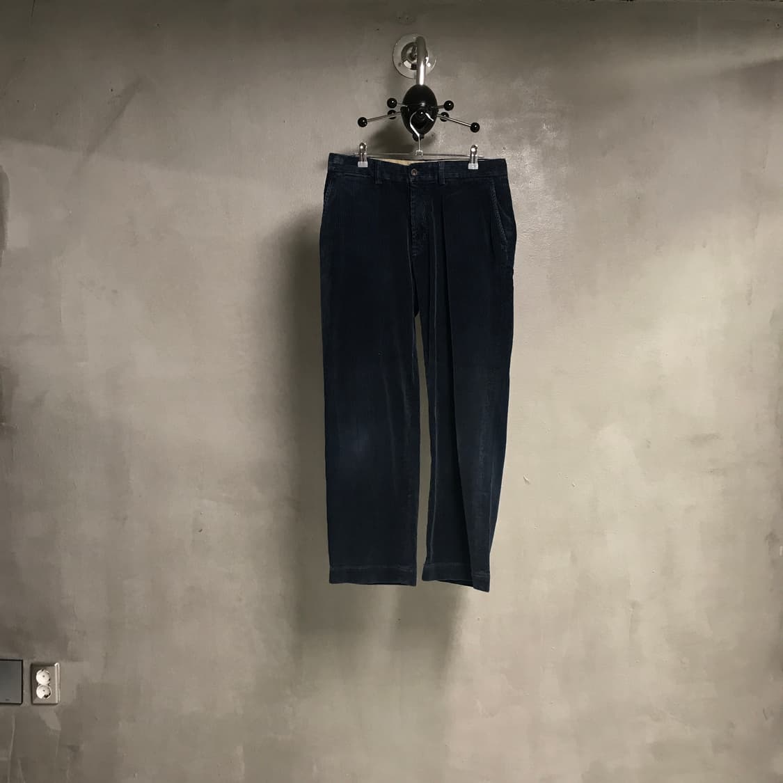 폴로 랄프로렌 코듀로이 팬츠 네이비 32/30 상품이미지1