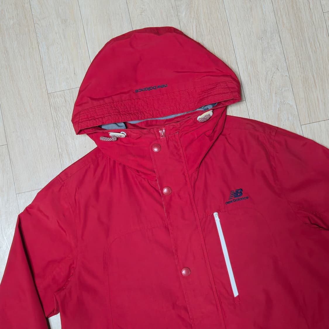 뉴발란스 레드 후드 바람막이 100 상품이미지2