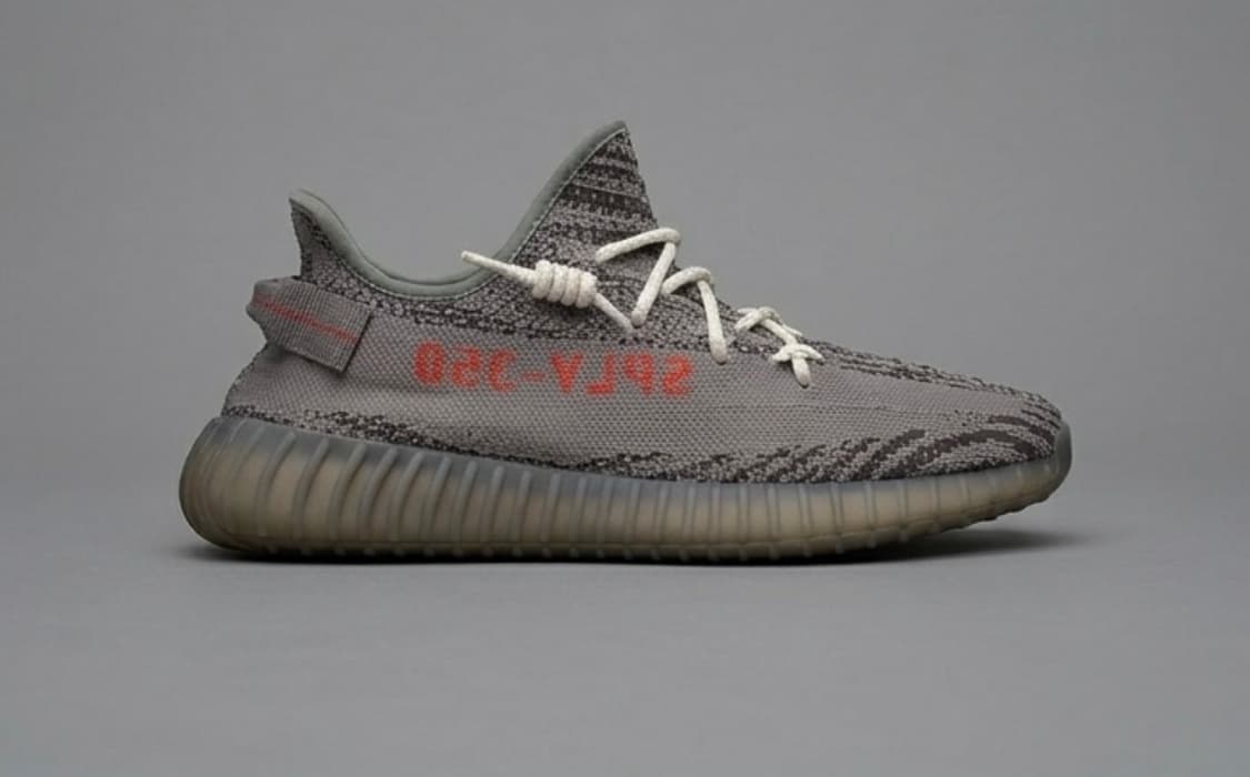 이지부스트 350 V2 '벨루가 2.0' (Beluga 2.0) 상품이미지1