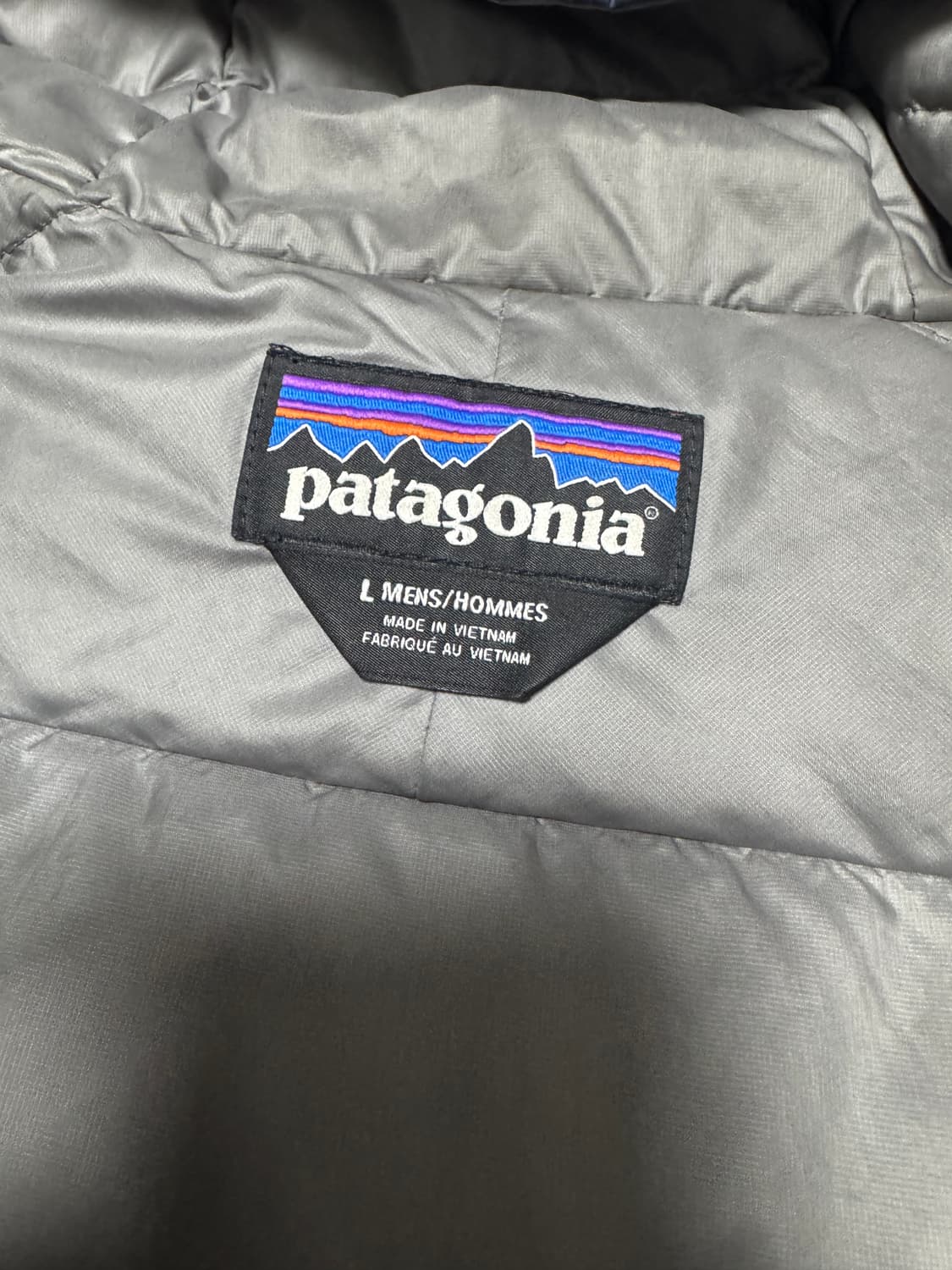 [L] 파타고니아 하이로프트 다운 후디 네이비 상품이미지4