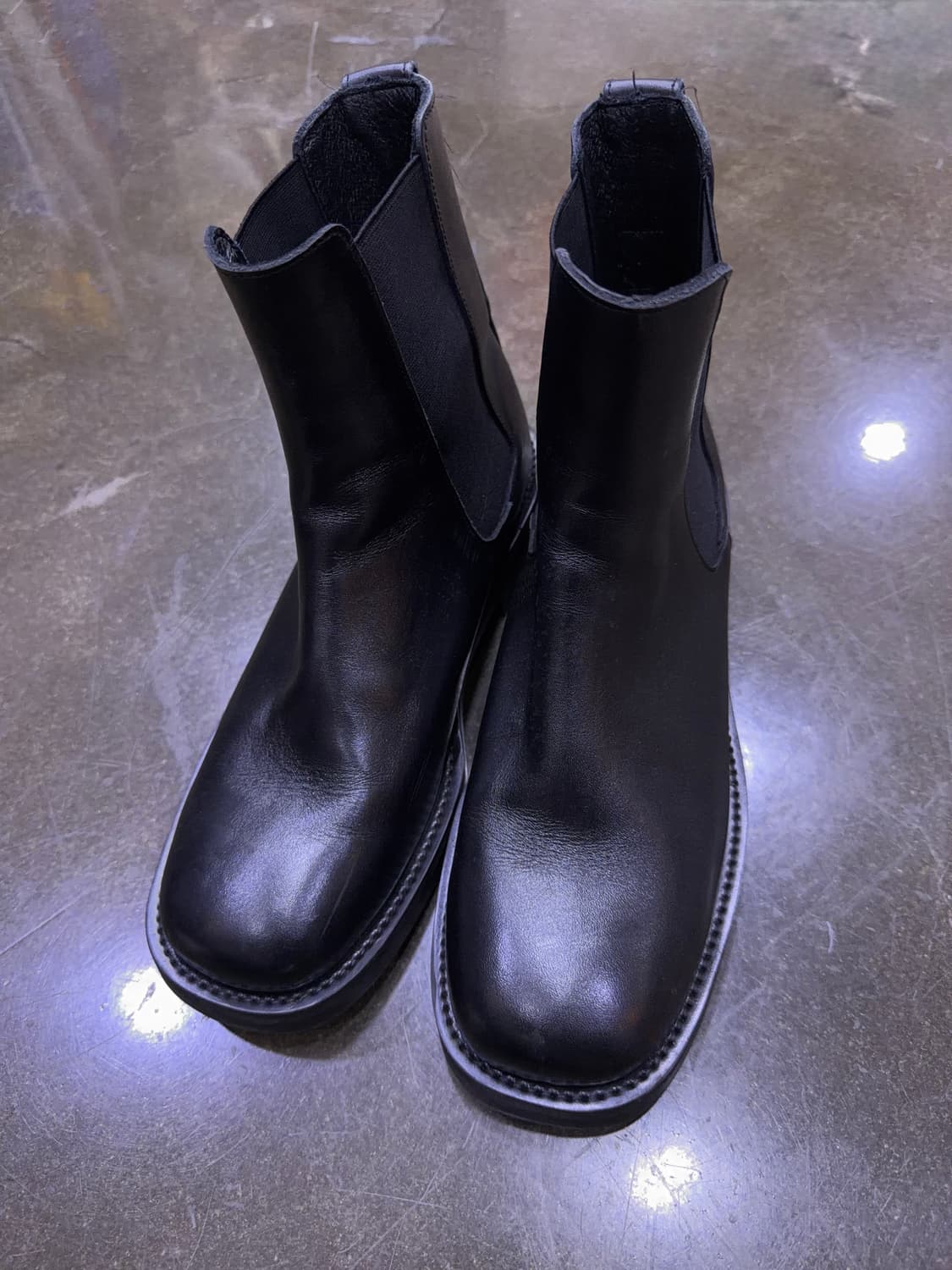 무신사스탠다드 스퀘어 라운드토 첼시부츠 275 상품이미지2