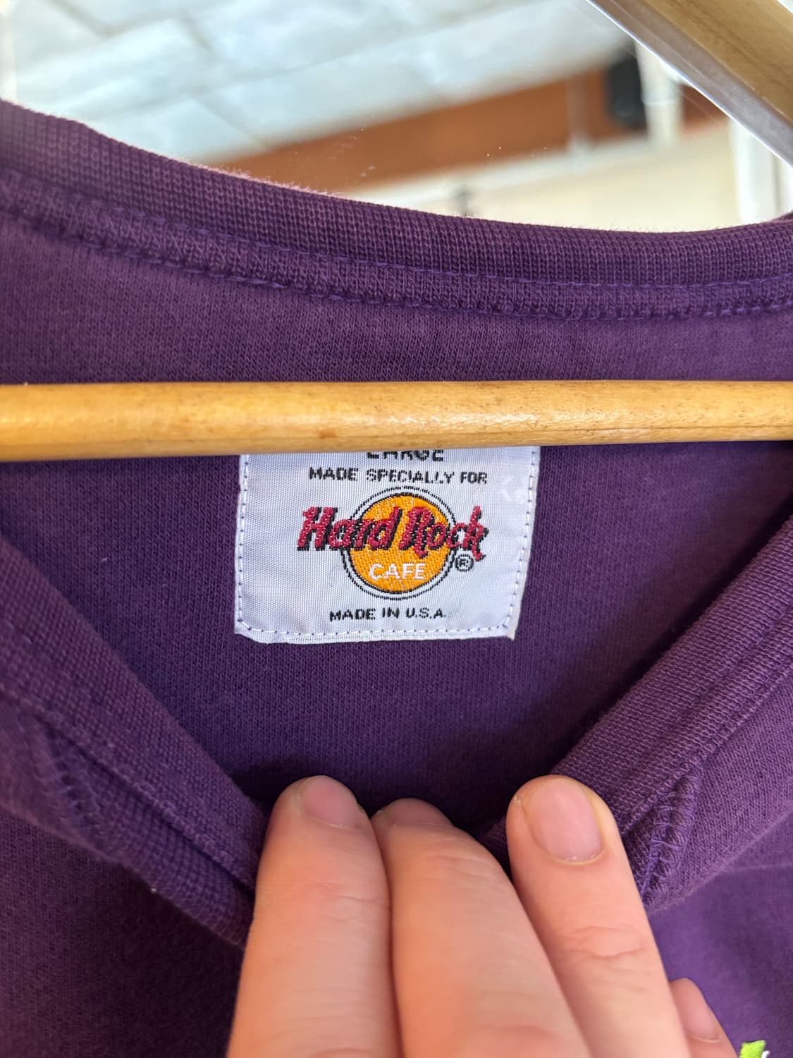 하드락카페 발렌시아 보라색 맨투맨 상품이미지4