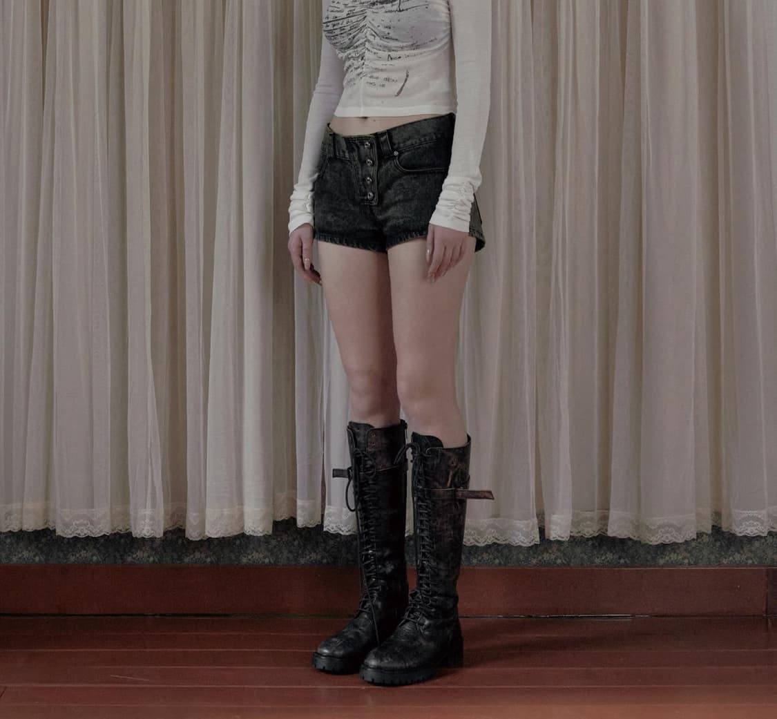 보헤미안서울 버튼 플라이 데님 쇼츠 딥 카키 상품이미지3