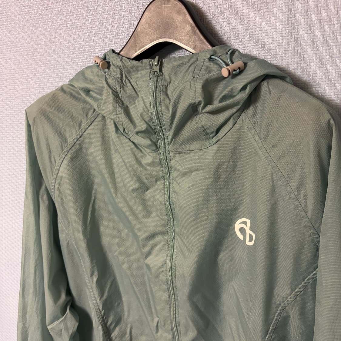 노매뉴얼 바람막이 상품이미지6