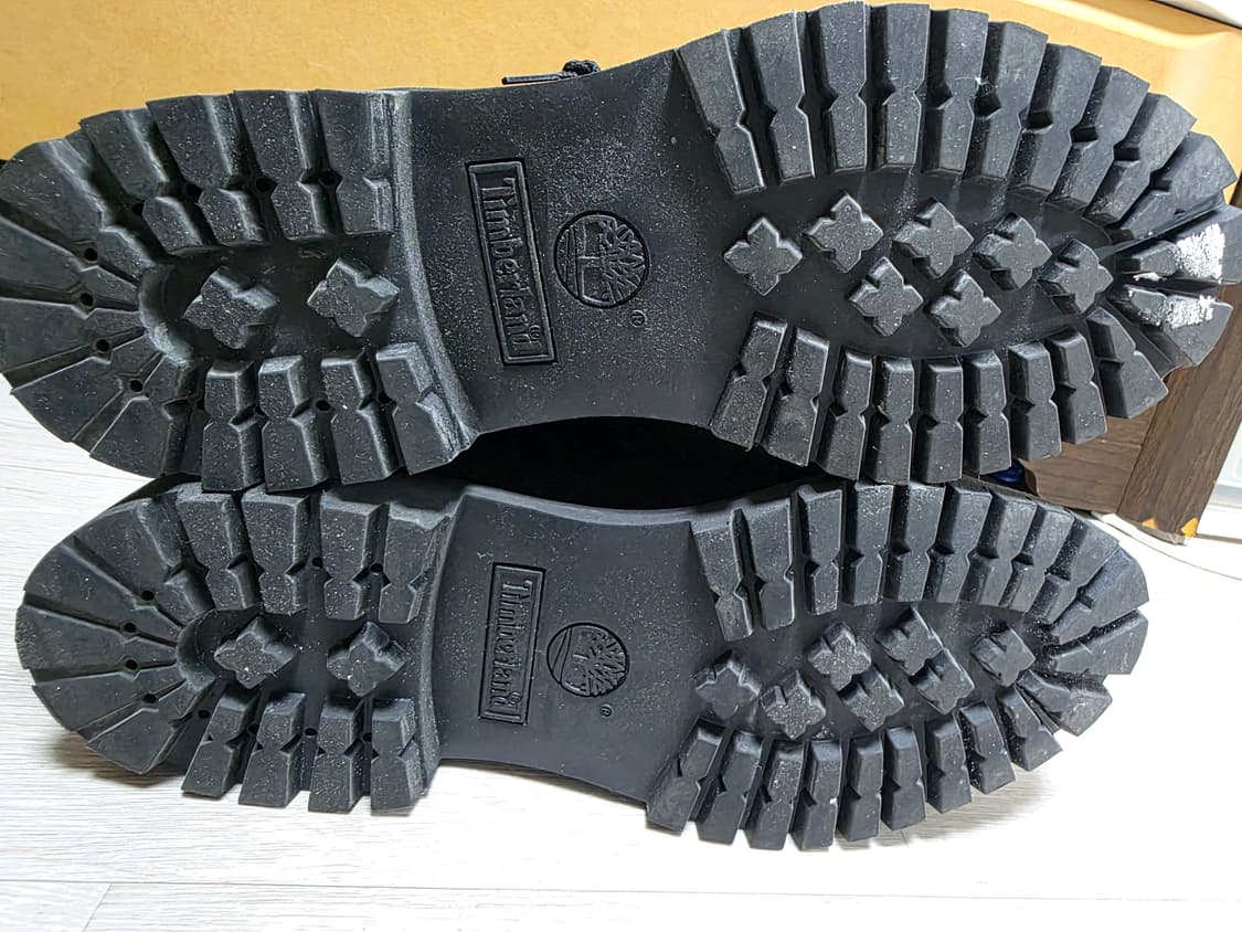 [265~270]팀버랜드 6인치 프리미엄 레터링 블랙 부츠 상품이미지6