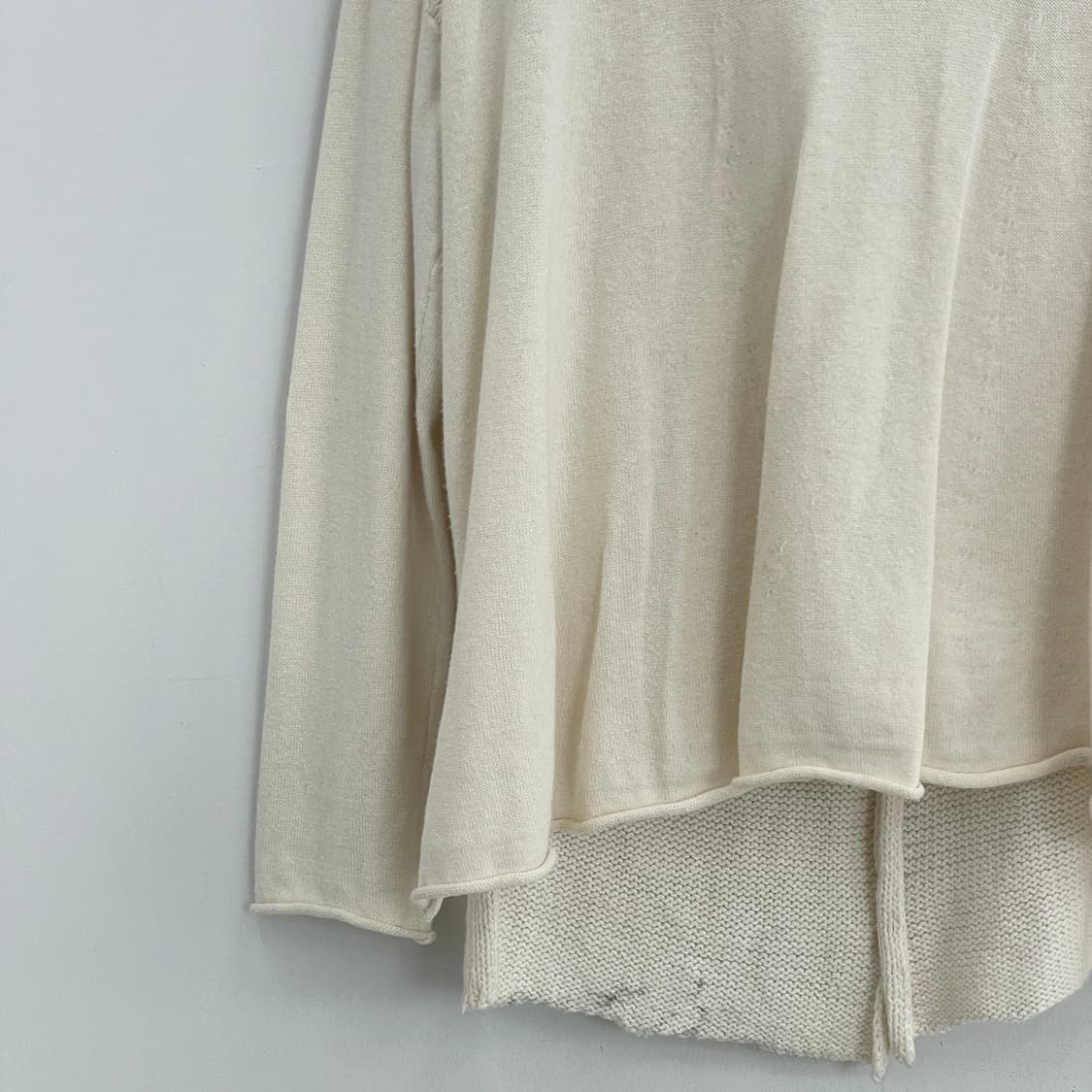 이세이미야케 플랜테이션 여성55-66 아이보리 가디건 상품이미지6