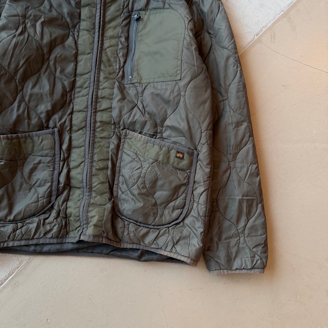 알파 인더스트리 퀼팅 라이너 자켓 상품이미지3