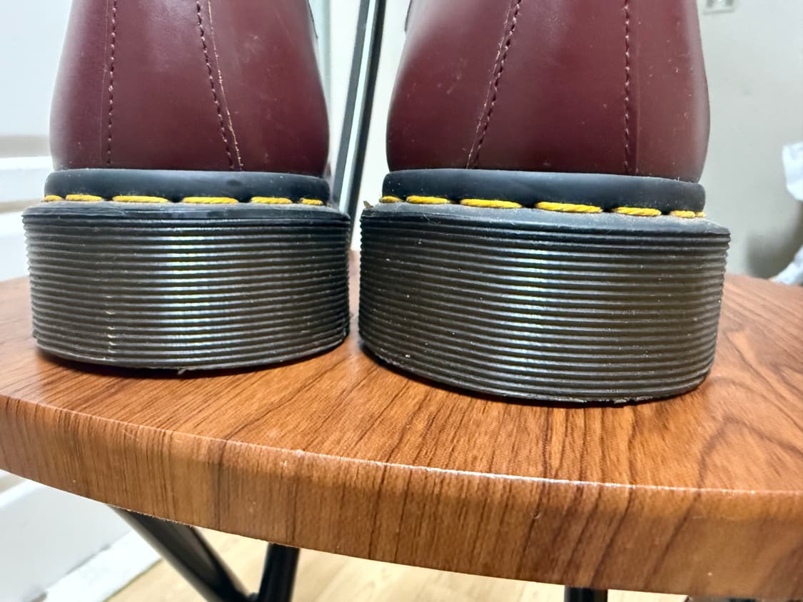 닥터마틴 x 슈프림 스미스 체리레드(4홀, 1461 쉐입) 상품이미지3