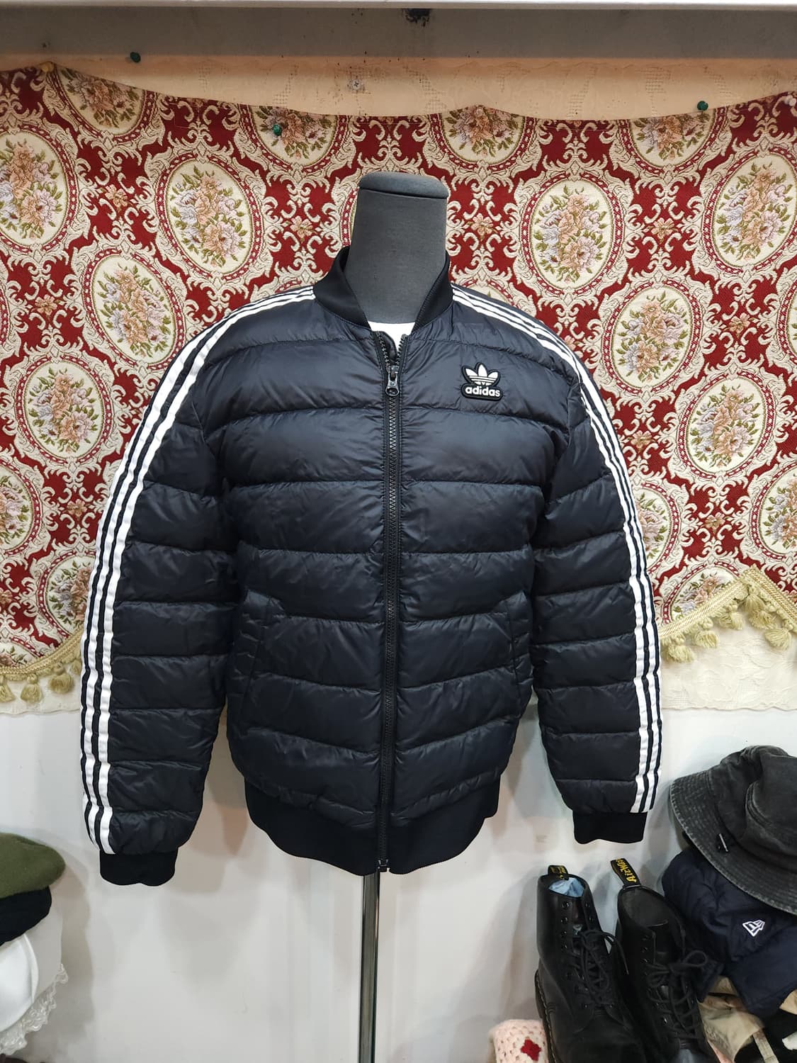 아디다스 SST 오리털 숏 패딩 점퍼

 상품이미지1