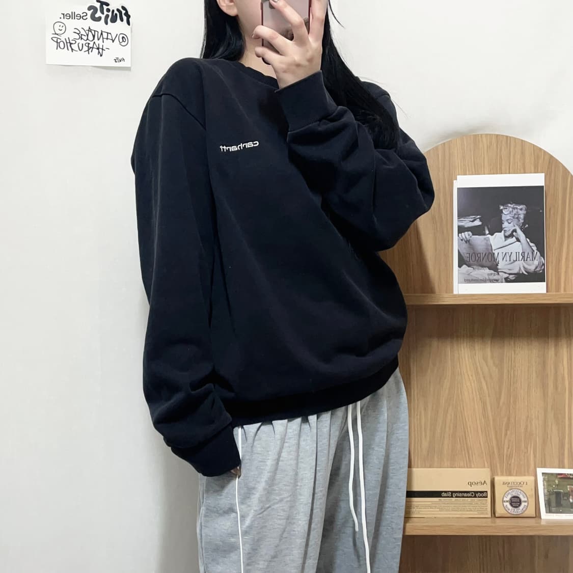 [정품] 칼하트 블랙 화이트자수 맨투맨 [ L ] 상품이미지2