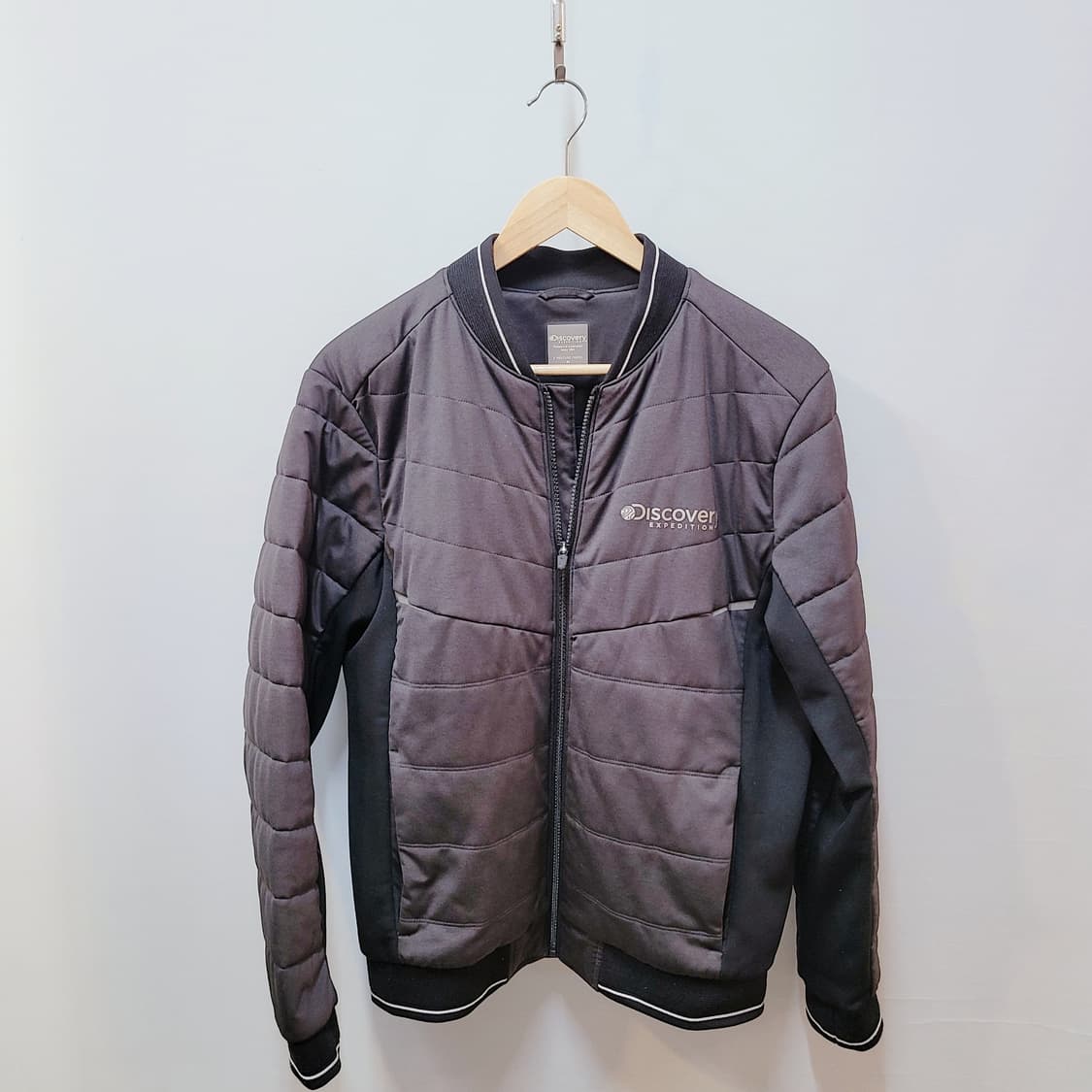 95~100) 디스커버리 경량패딩  상품이미지1