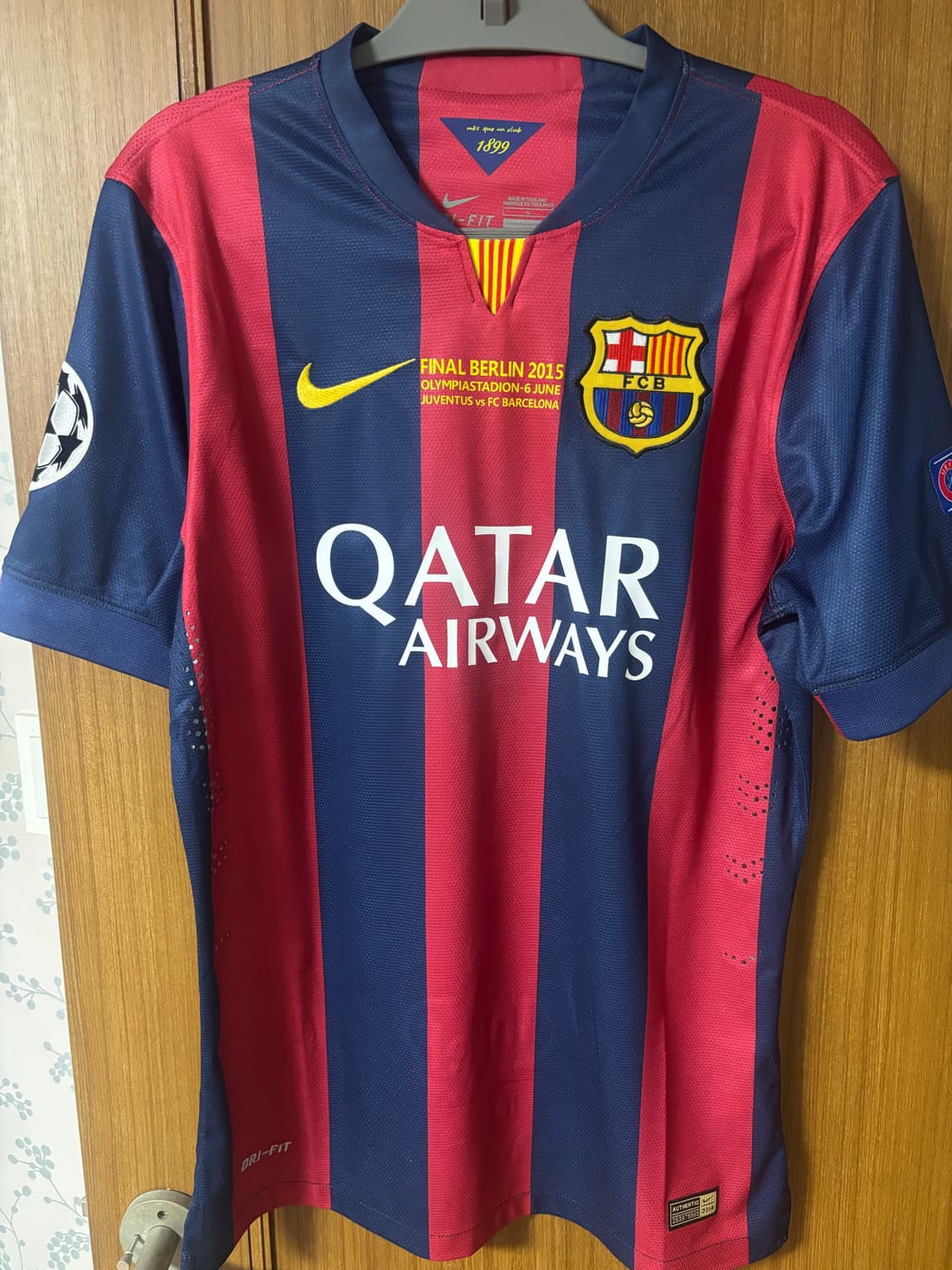 14-15 바르셀로나 챔결 유니폼  상품이미지1
