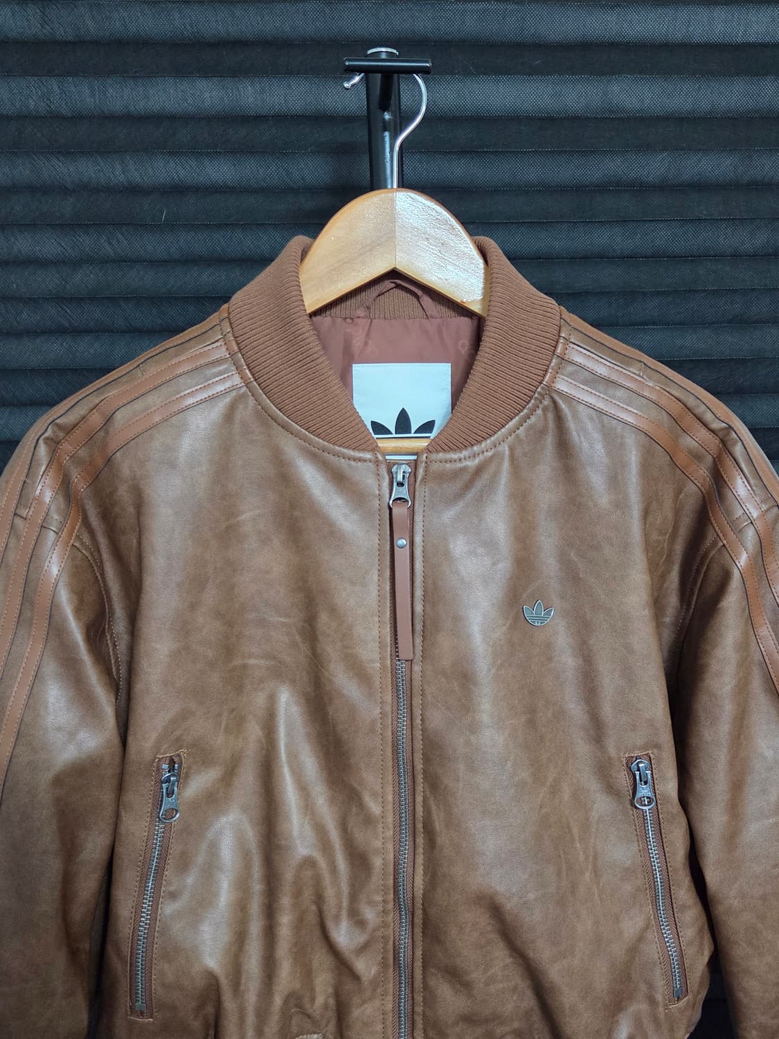 (정품) [아디다스] 크롭 레더 자켓 | 00052 상품이미지3