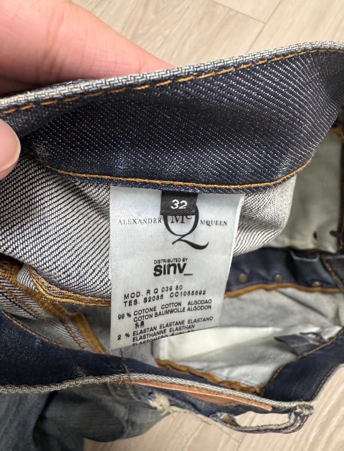 알렉산더 맥퀸 워싱 데님 상품이미지4