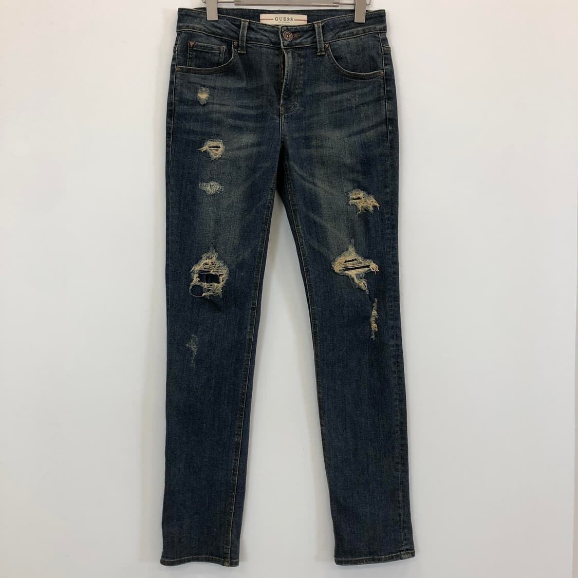 게스 프리미엄 스틸로고 데님진 29 인치 상품이미지1