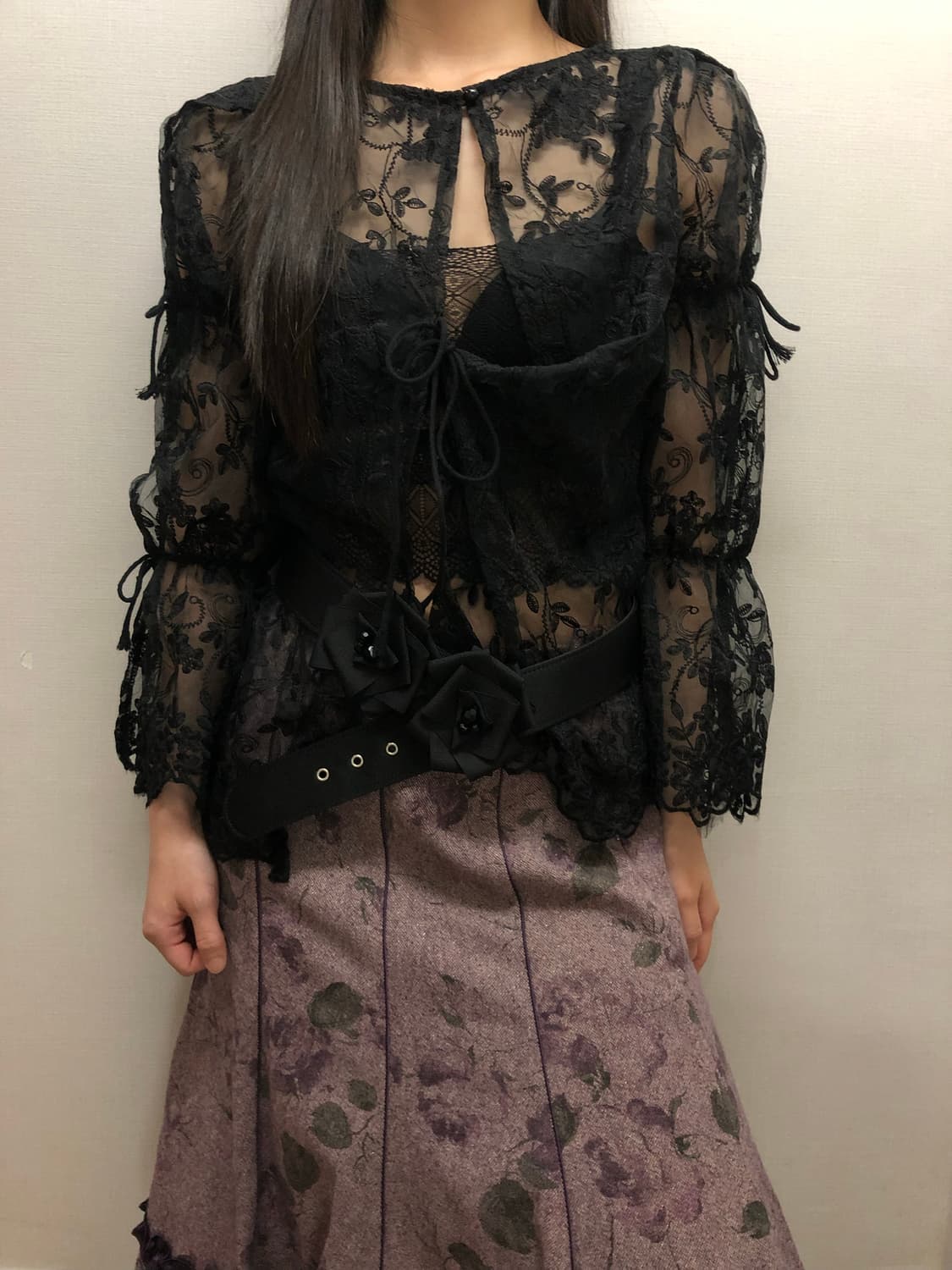 빈티지 블랙 레이스 시스루 탑 상품이미지1