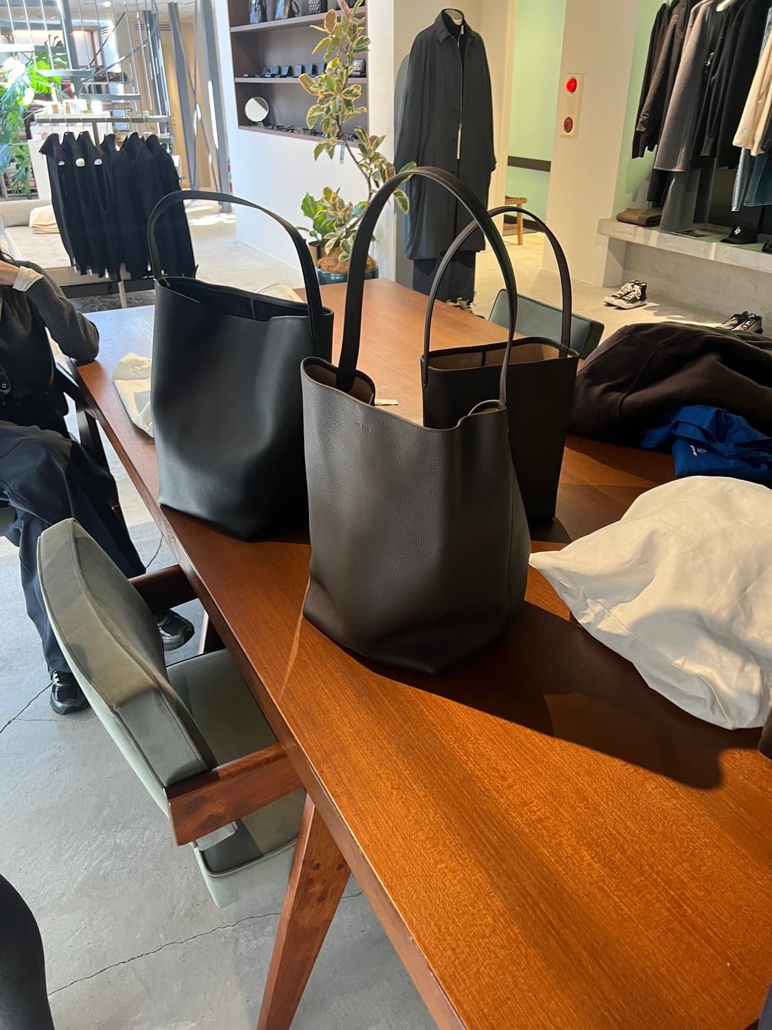 더로우 파크백 라지 새상품 상품이미지1