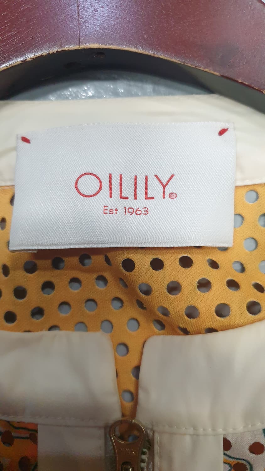 OIILLY 플라워 패턴 펀칭 집업 자켓77 상품이미지3