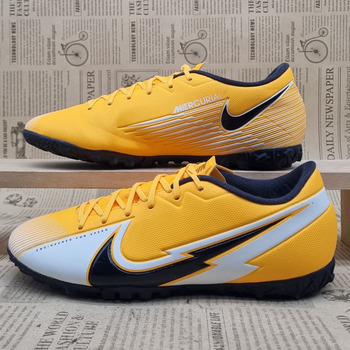 나이키 줌 머큐리얼 베이퍼15 풋살화255 상품이미지1