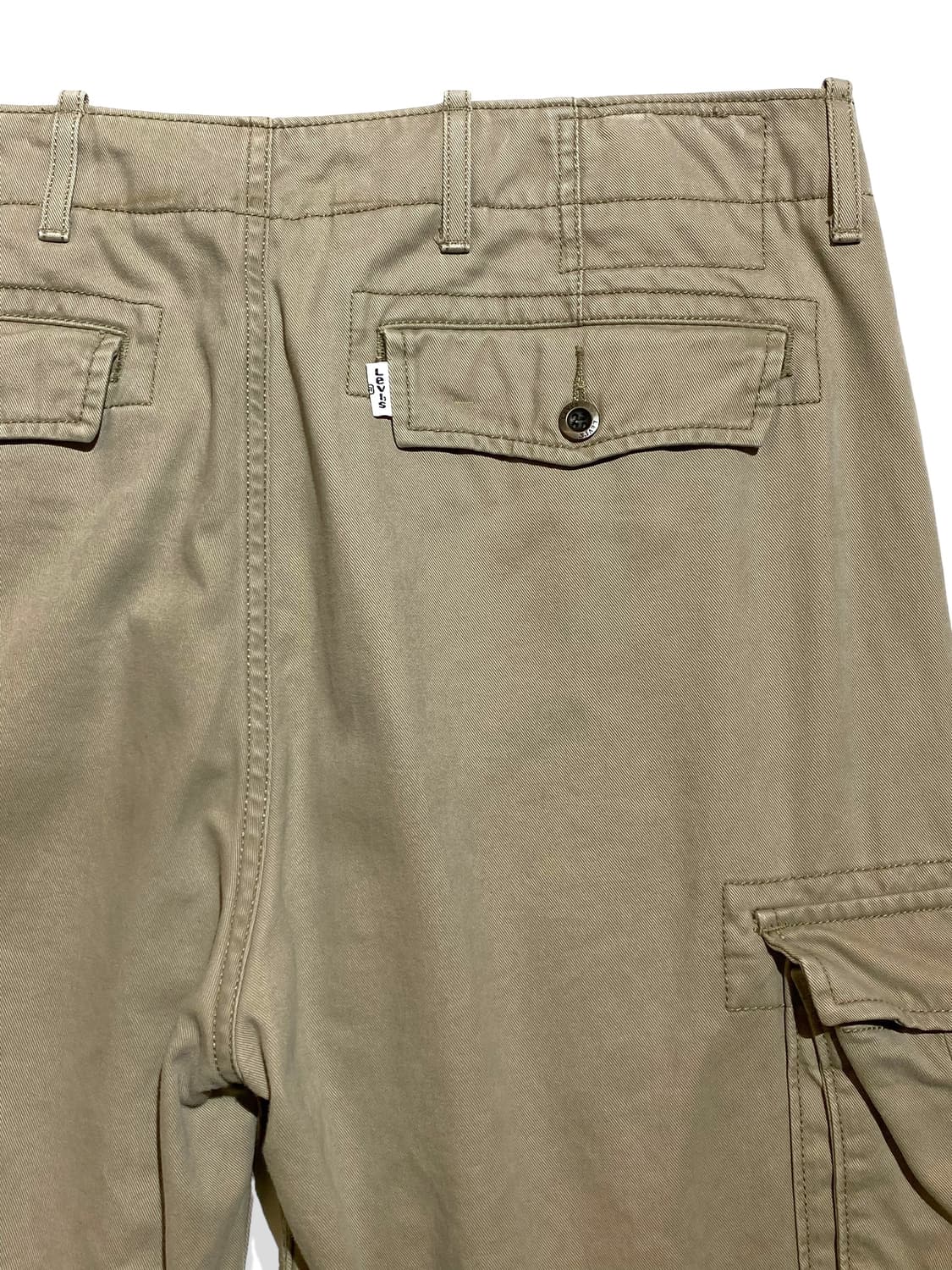 리바이스 화이트탭 카고 쇼츠 상품이미지4